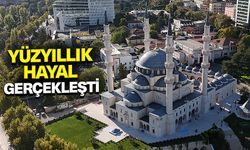 Arnavutluk Müslümanlarının yüzyıllık hayalini gerçekleşti