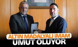 Altın madalyalı imam umut oluyor