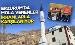 Erzurum'da şehirler arası yol güzergahındaki camide mola verenler ikramlarla karşılanıyor