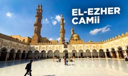 Kahire’de bulunan El-Ezher Camii, mimarisi ile dikkati çekiyor