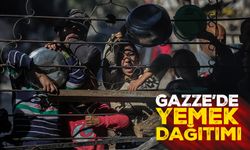 Gazze'de Filistinlilere yemek dağıtımı