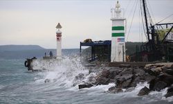 Meteorolojiden Marmara için kuvvetli rüzgar, fırtına ve yağış uyarısı