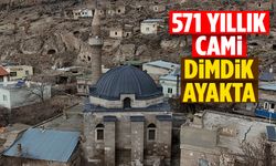 571 yıllık cami dimdik ayakta