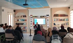 Gediz'de "Aile Ahlakı" semineri düzenlendi