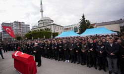 Şehit Uzman Çavuş Oktay, İzmir'de son yolculuğuna uğurlandı