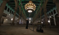 Şam'daki Emevi Camii'nde bakım ve onarım çalışması yapılıyor