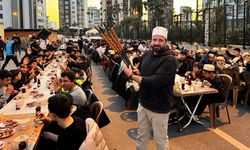 Gençler, Adana usulü sokak iftarı yaptı