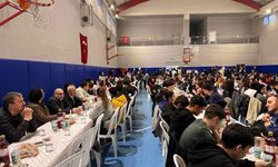 Avcılar'da müftülükten öğrencilere iftar programı