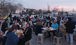 Sakarya'da işitme engelli bireyler iftar sevincini paylaştı