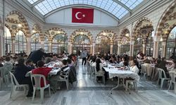 Pendik’te ortaokul öğrencileri iftarda buluştu