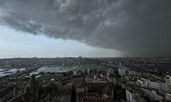 Meteorolojiden yurdun kuzeybatı kesimleri için rüzgar ve fırtına uyarısı