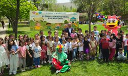 Aksaray’da minikler yıl sonu şenliğiyle eğlendi