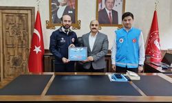 Çelikhan Kaymakamı Altınöz'den TDV'ye destek