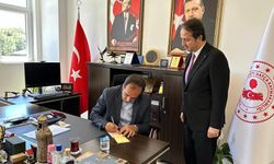 Kaymakam Atıcı, kurbanını Filistin için TDV'ye emanet etti