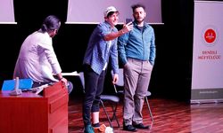 Denizli'de tiyatroyla sosyal medya bağımlılığına dikkat çekildi