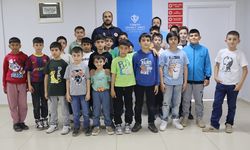 Zaralı gençlerden Filistin'e destek