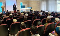 Hafızlık öğrencilerine "Ezber taktikleri" seminerleri verildi