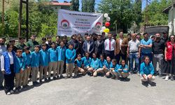 Hakkari'de duyarlı gençler yıl sonu etkinliğinde bir araya geldi
