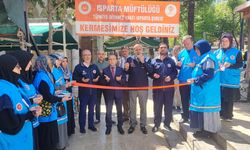 Isparta'da ihtiyaç sahibi aileler için kermes açıldı