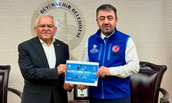 Başkan Büyükkılıç, kurban vekaletini TDV'ye verdi