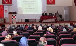 Sivas'ta "İyiliğe Gönüllü Olmak" konferansı düzenlendi