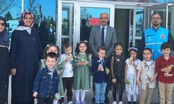 Tepebaşı'nda minikler Gazze'ye destek oldu