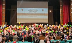 Yozgat'ta minikler yıl sonu heyecanı yaşadı