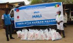 Türkiye Diyanet Vakfı, hayırseverlerin kurbanlarını Mali'deki ihtiyaç sahiplerine ulaştırıyor