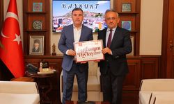 Bayburt Valisi Eldivan, kurbanını TDV’ye emanet etti