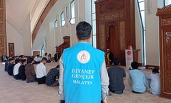 Malatya'da gençler dualarla mezun oldu