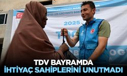 TDV bayramda ihtiyaç sahiplerini unutmadı