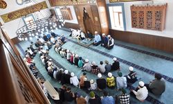 Bitlis'te hafız öğrenci, Kur'an-ı Kerim'i bir günde hatmetti