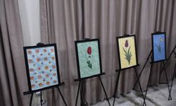 Kerkük'te “renklerin suyla buluşması" temasıyla ilk kez ebru sergisi düzenlendi
