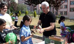 Yeşilay, Kastamonu'da yaz Kur'an kursuna katılan çocuklara ev yapımı yiyecekler ikram ediyor