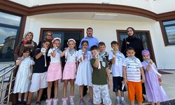 Arifiyeli minikler Filistin'e destek oldu