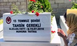 Bağcılarlı gençler şehitliği ziyaret etti