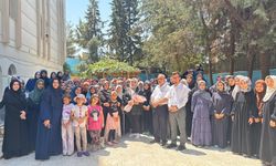 Gazi Şefkatlioğlu, adının verildiği Kur'an kursunda öğrencilerle buluştu