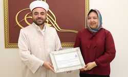 Endonezyalı Anggraeni, Sivas'ta Müslüman oldu
