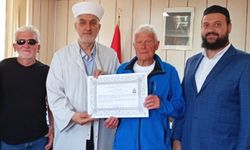 82 yaşındaki Alman Sivrihisar'da Müslüman oldu