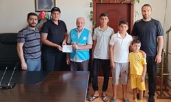 Kale'de minikler Gazze'ye destek