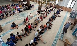 Düzce'deki kurslarda farkındalık seminerleri sürüyor