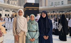 Anamurlu gençler Kabe'de