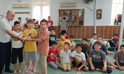 Adıyaman'da Kur'an kursu öğrencileri harçlıklarını Gazze'ye bağışladı