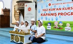 Kütahya'da çocuklar bu yaz Kur'an'ı gönlüne yazdı