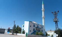 Depremde hasar alan Halfeti Macunlu Camii yenilendi
