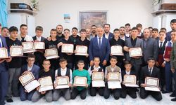 Bayburt'ta 55 Hafız belge aldı