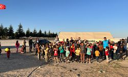 Niğde'de çadır kentteki çocuklar unutulmadı