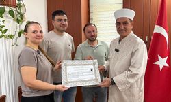 Alman Alyona Niğde'de Müslüman oldu