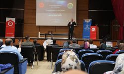 Siirt'te "Hz. Peygamber ve Aile Ahlakı" konferansı