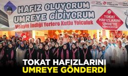Tokat hafızlarını umreye gönderdi